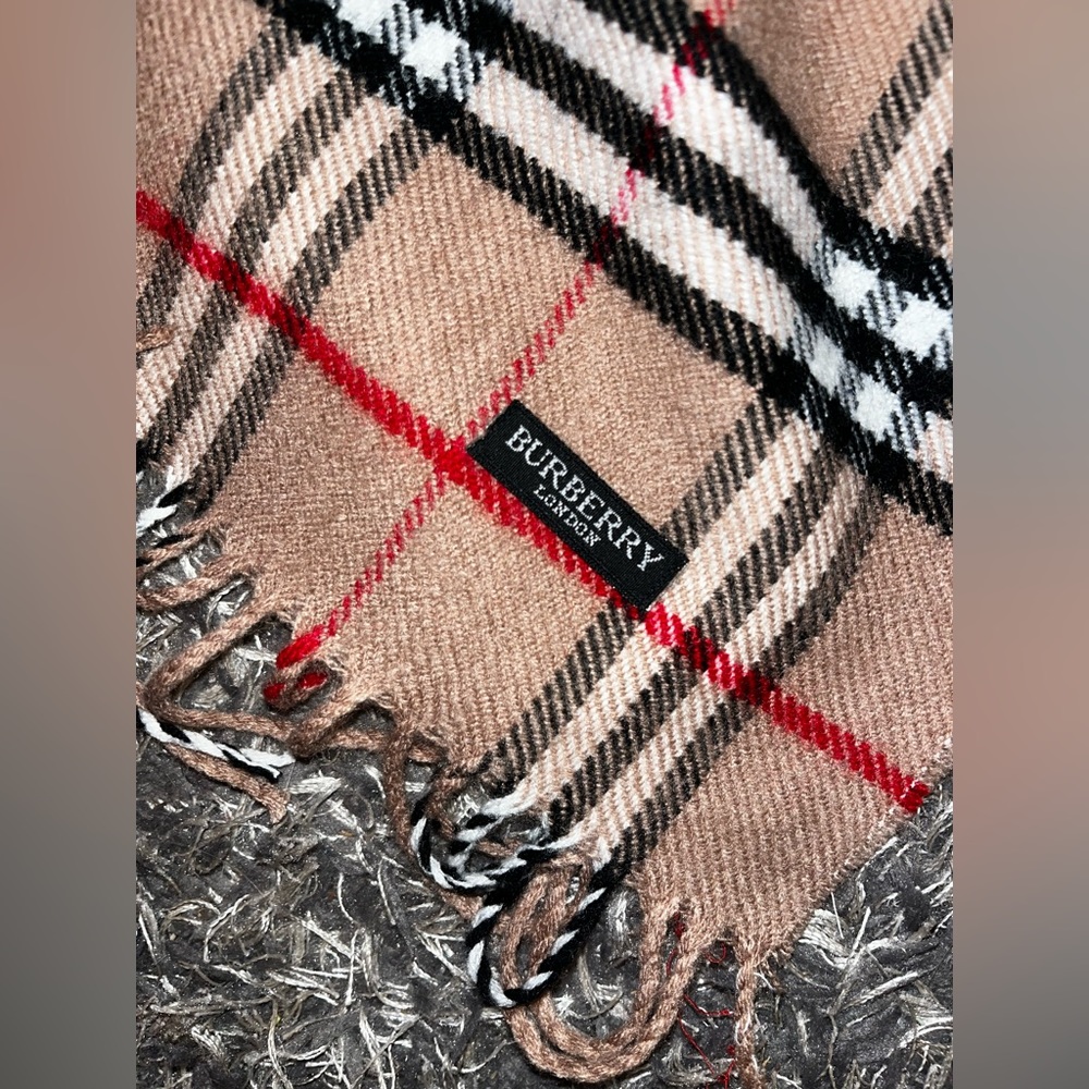 Burberry scarf